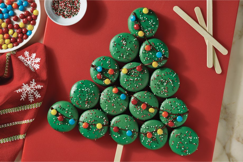 ÁRBOL DE GALLETAS OREO NAVIDEÑO