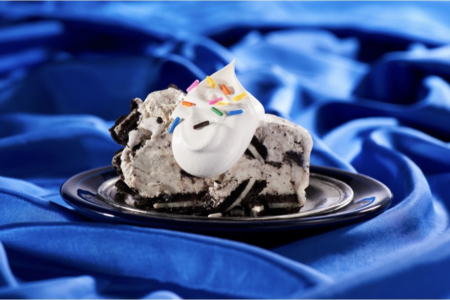 PASTEL DE HELADO DE CUMPLEAÑOS OREO